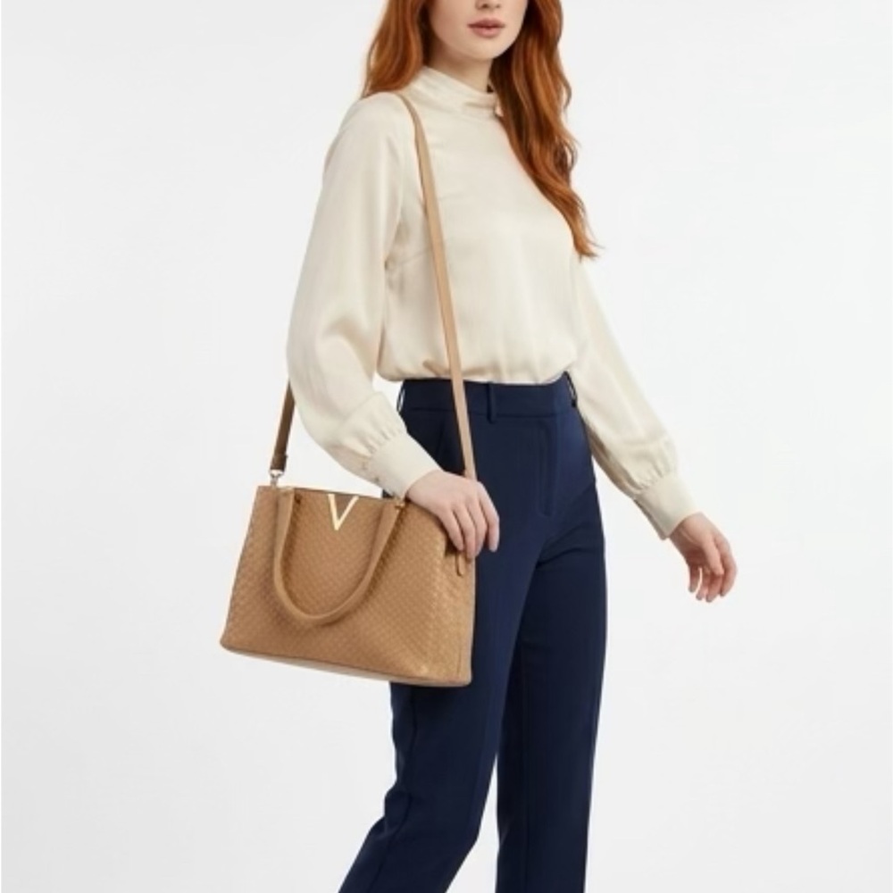 V-shaped Accent Woven Shoulder Tote in Tan